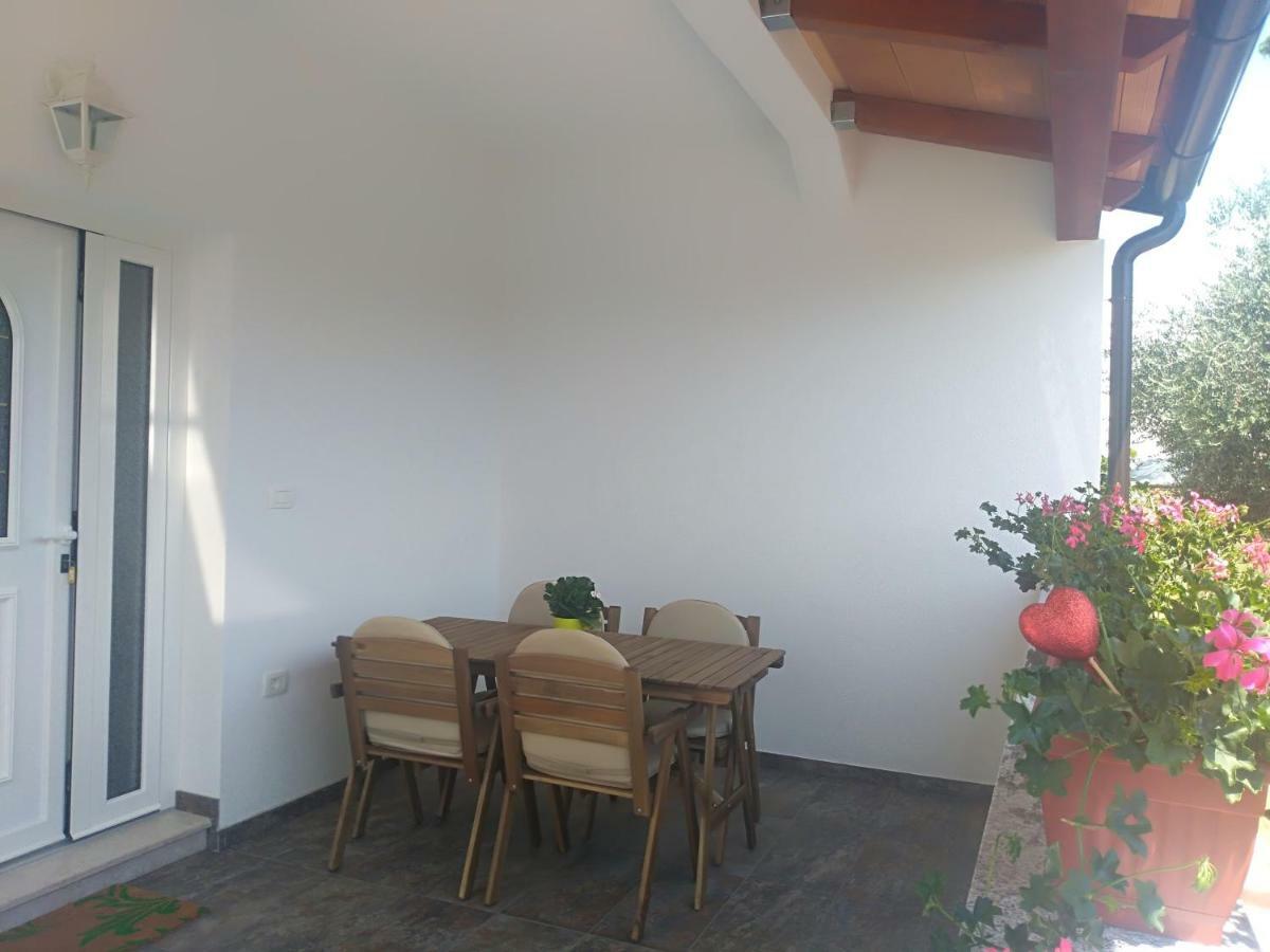 Apartment Ivana Novigrad Istria Eksteriør bilde